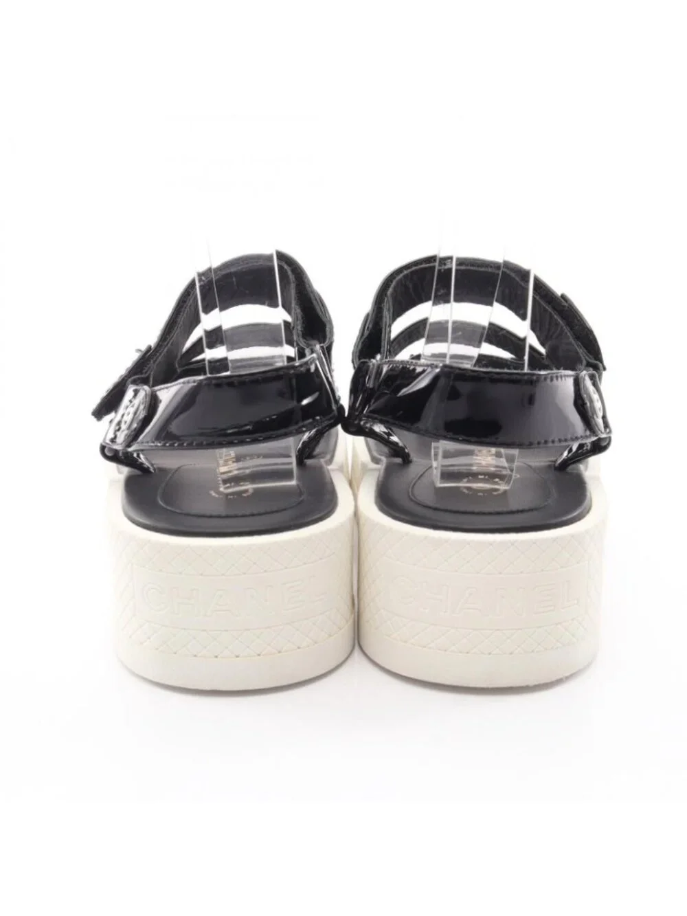 Chanel Sandals CC Logo Patent Leather